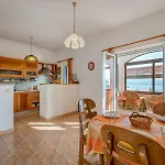 Leo - Private Pool - Seaview - Pets Welcome - Luxury On 1000 M2 Villa *