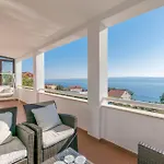 Leo - Private Pool - Seaview - Pets Welcome - Luxury On 1000 M2 Villa Jesenice (Split-Dalmatia)